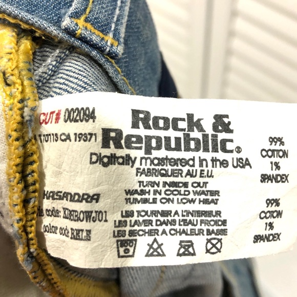 Rock & Republic Kasandra Jeans - Picture 4 of 7